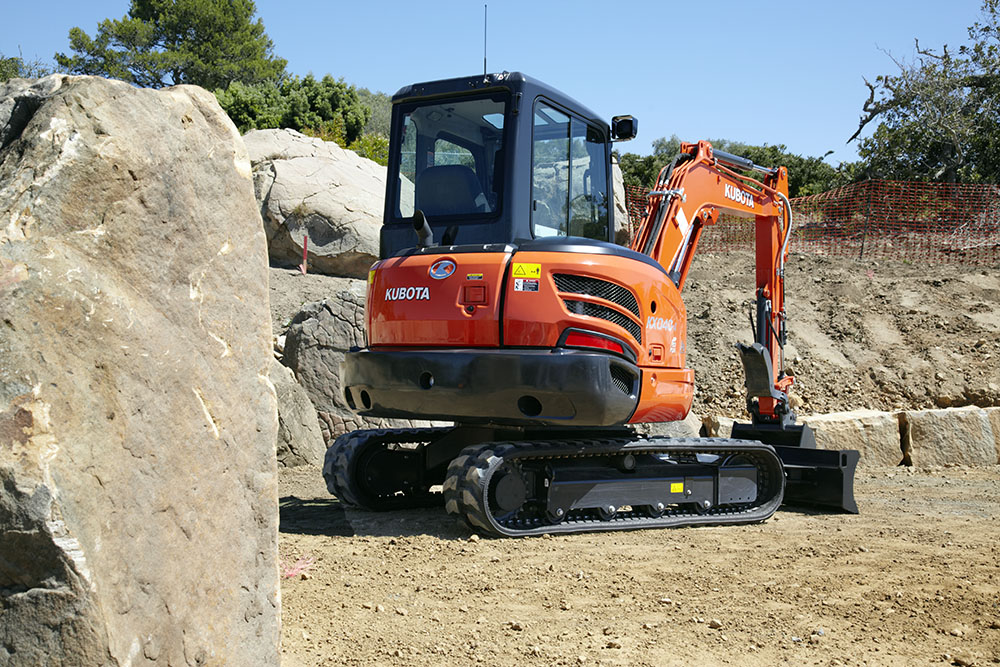 Burke Equipment Company | Kubota Showroom | Compact Excavators | KX040-4